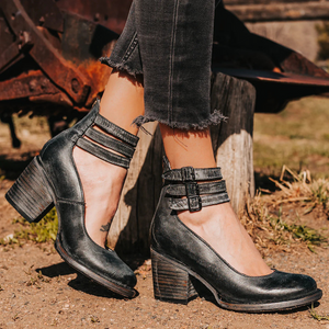 Sandals | Ergonomic Design, Elegant Silhouette 1