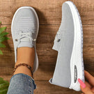 Women’s Lightweight Comfort Walking Shoes