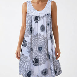 Women’s Sleeveless Midi Dress with Ornamental Pattern
