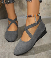 Women’s Closed-Toe Wedge Ballerina Flats