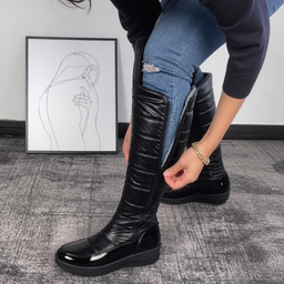 Women’s Plush-Lined Over-The-Knee Snow Boots