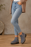 Women’s Square-Heel Ankle Boots with Side Zip